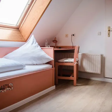 Allmanns-kroog 3* Sterup