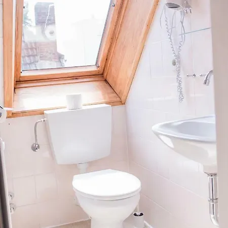 Allmanns-kroog Hotel 3*