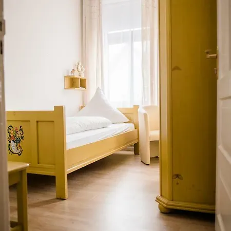 Allmanns-kroog Hotel 3*