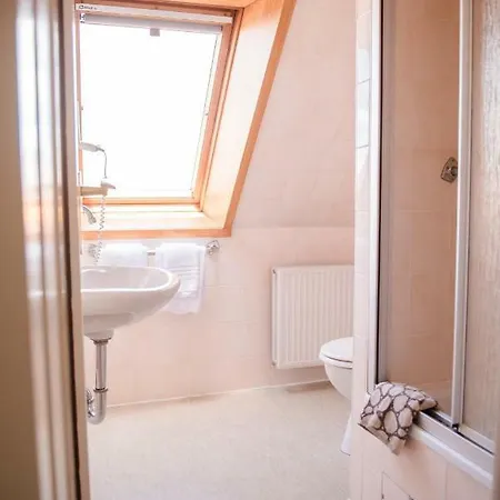 Allmanns-kroog Hotel