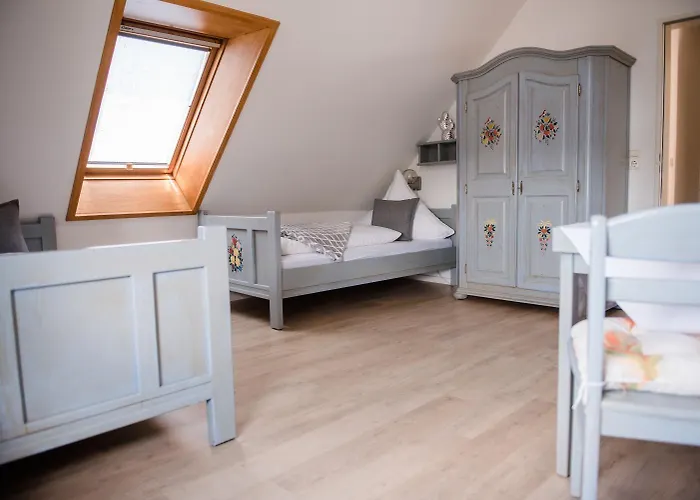 Allmanns-kroog 3* Sterup