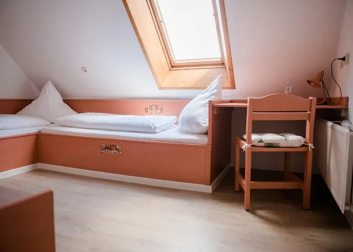 Hotel Allmanns-kroog 3*