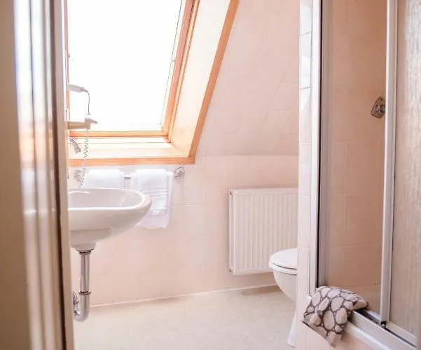 Allmanns-kroog Hotel